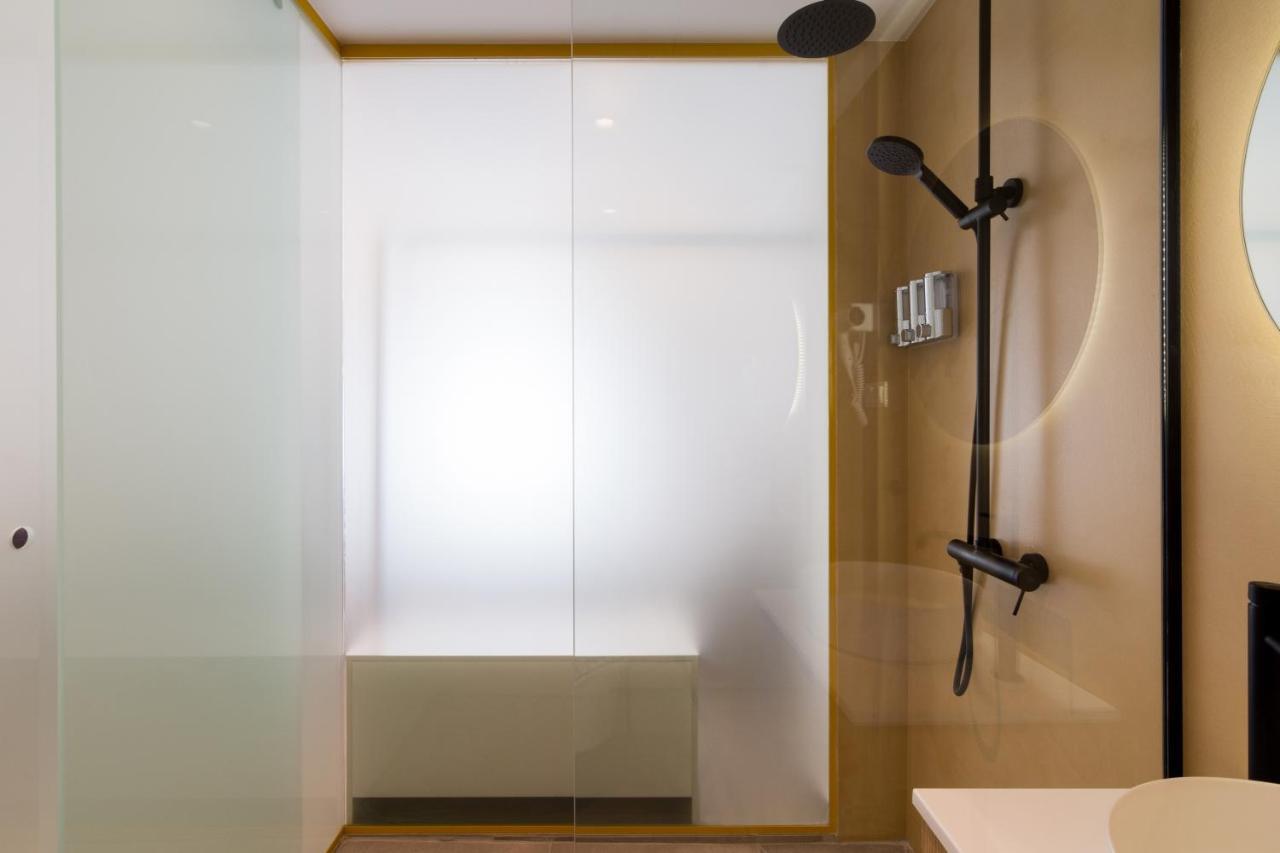 Athens Theatrou Apartments Екстериор снимка